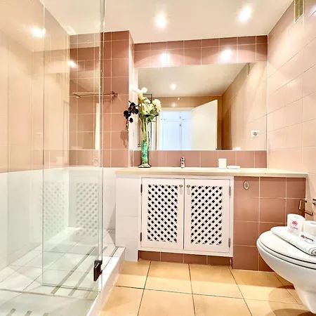 شقة Sun & By Homing *