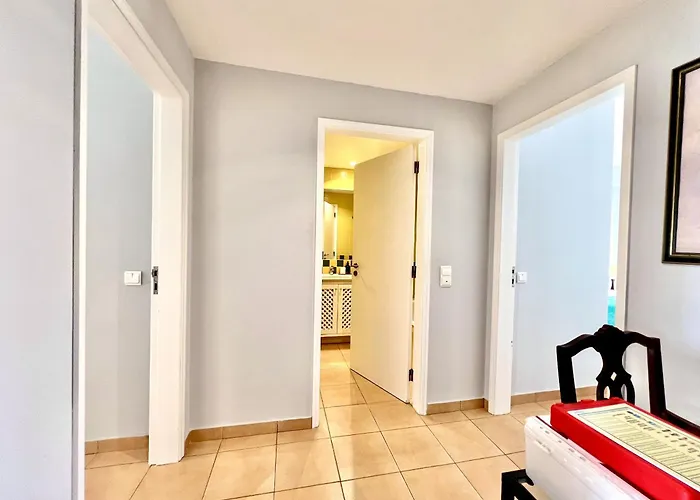 Sun & By Homing 公寓