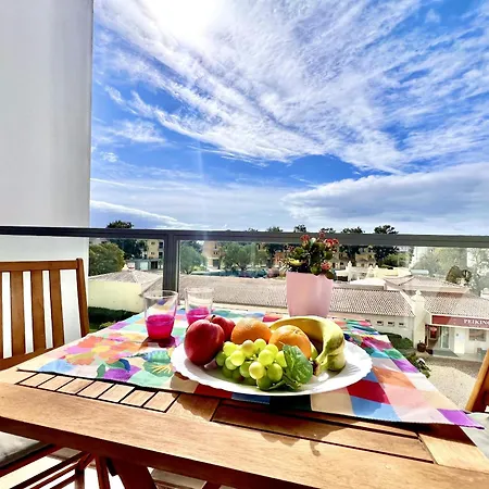Sun & By Homing Apartament