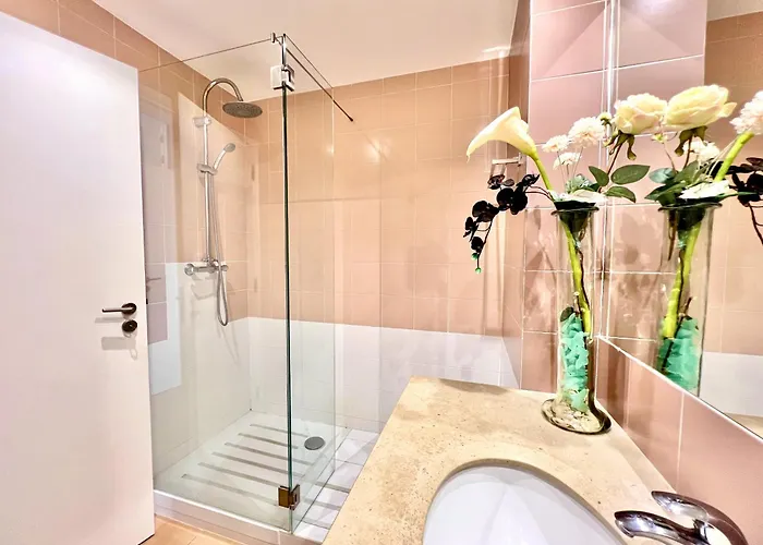 Sun & By Homing Apartamento *
